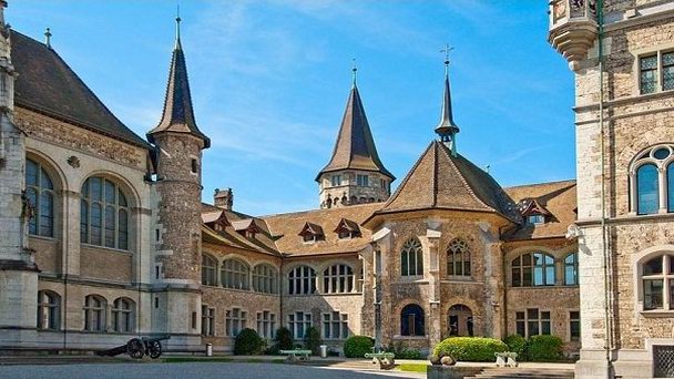 Швейцарский Национальный музей в Цюрихе