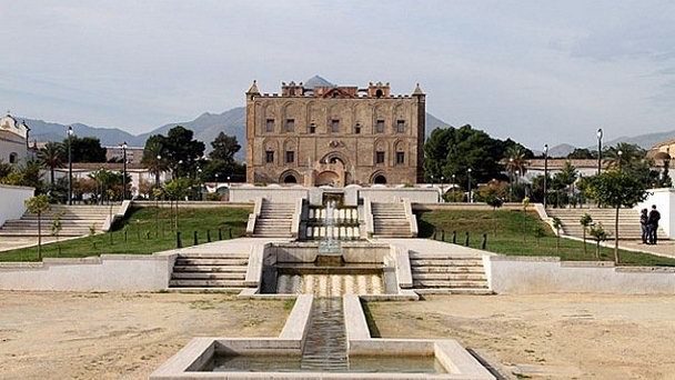 Дворец Циза в Палермо