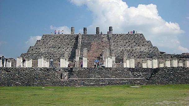 Пирамида Утренней Звезды в Туле в Мехико Пирамида Утренней Звезды в Туле в Мехико