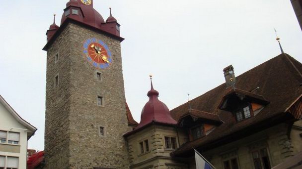 Старая ратуша в Люцерне Старая ратуша в Люцерне