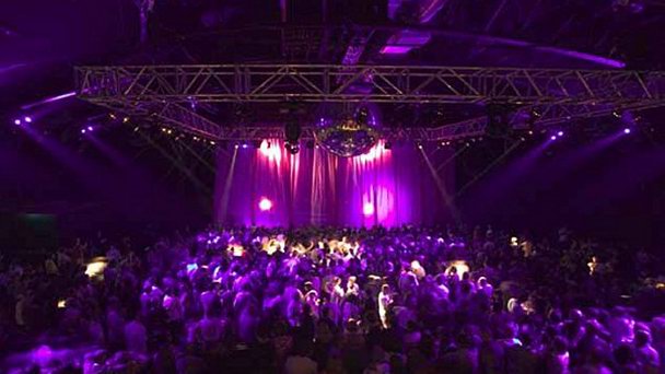 Клуб Sub в Шотландии