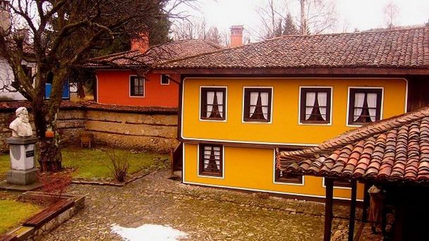 Дом Любена Каравелова в Копривштице