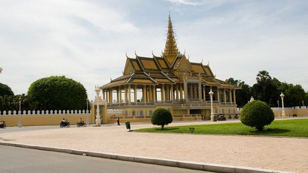 Императорский дворец в Хюэ Императорский дворец в Хюэ