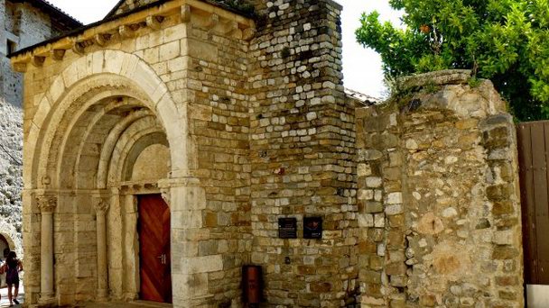 Госпиталь для пилигримов в Бесалу в Коста Брава