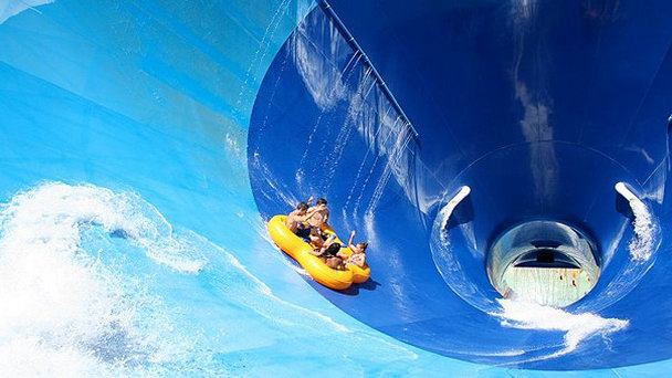 Аквапарк Super Aqua Club Pointe-Calumet в Монреале