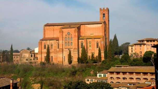 Базилика святого Доминика в Тоскане Базилика святого Доминика в Тоскане