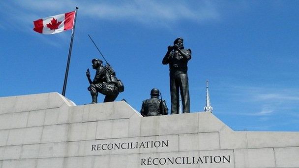 Памятник миротворцам в Оттаве Памятник миротворцам в Оттаве