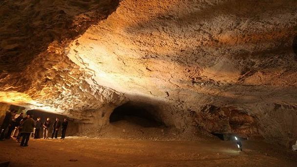 Пещера Цедекии в Иерусалиме Пещера Цедекии в Иерусалиме