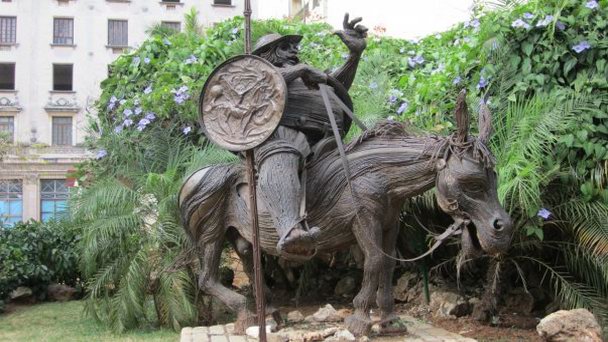 Памятник Санчо Пансе в Гаване