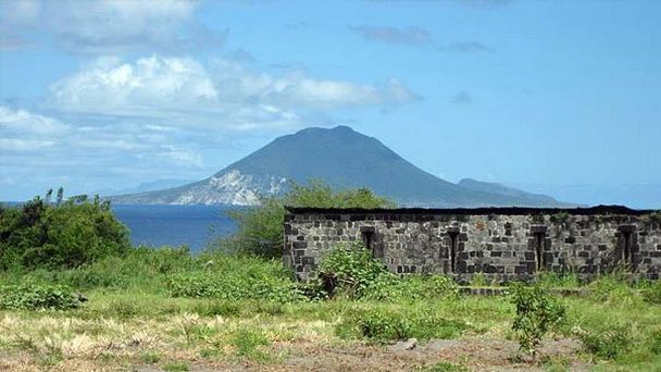 Национальный парк Браймстоун-Хилл-Фортресс в Бастере Национальный парк Браймстоун-Хилл-Фортресс в Бастере