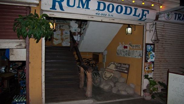 Бар-ресторан Rum Doodle в Катманду