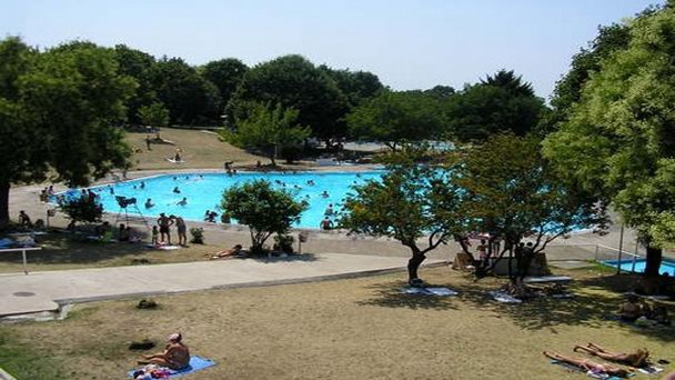 Парк Кошутняк в Белграде