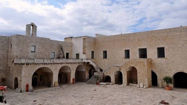 Старый город Барлетты в Апулии