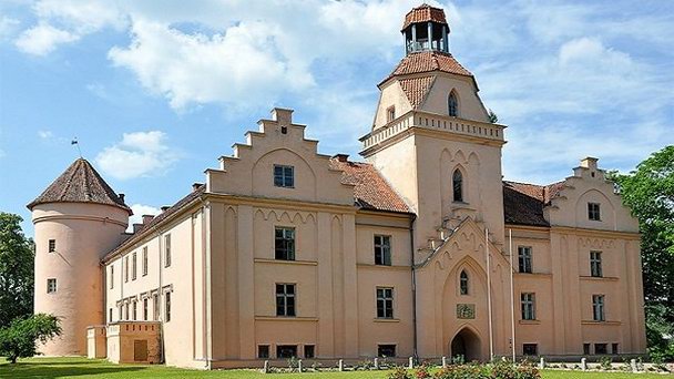 Эдольский замок в Кулдиге