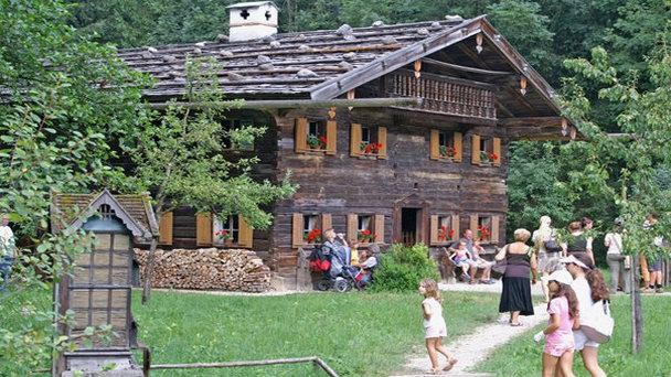 Зальцбургский музей под открытым небом Зальцбургский музей под открытым небом