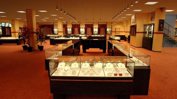 Ювелирный центр Лапис в Праге Ювелирный центр Лапис в Праге