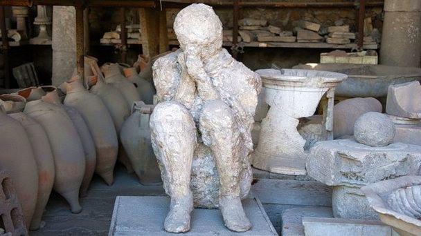 Выставка гипсовых слепков в Кампании