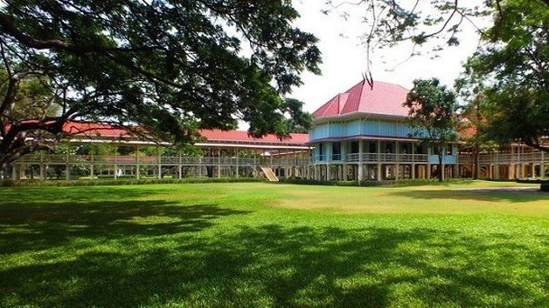 Дворец Maruekatayawan в Хуахине