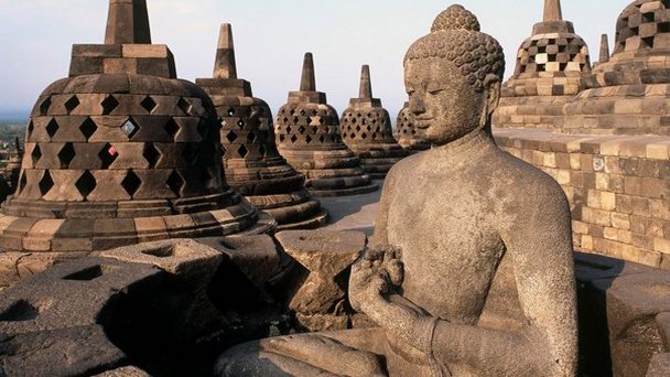 Святилище Боробудур на Яве