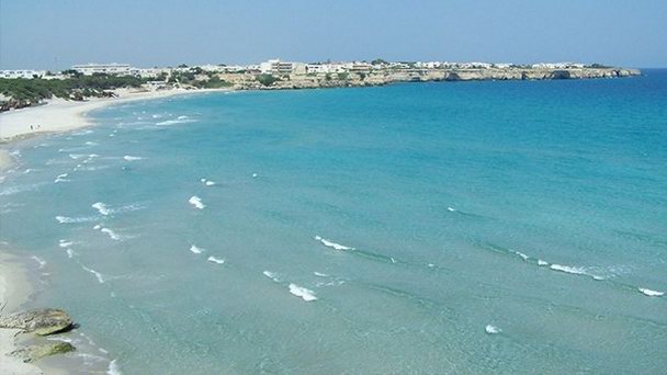 Пляж Торре Кьянка Порто Чезарео в Апулии