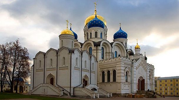 Николо-Угрешский монастырь в Дзержинске Николо-Угрешский монастырь в Дзержинске