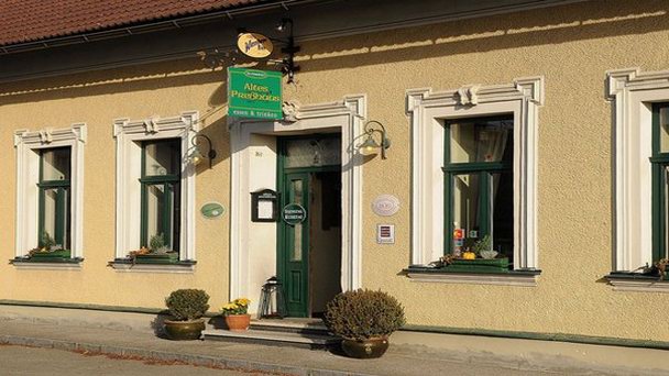 Ресторан Altes Presshaus в Мельке Ресторан Altes Presshaus в Мельке