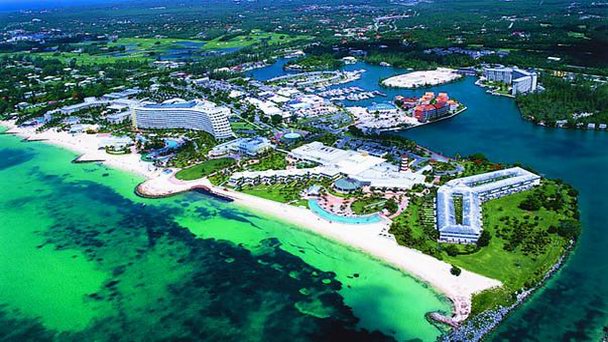 Порт-курорт Лукайя в Гранд Багаме Порт-курорт Лукайя в Гранд Багаме