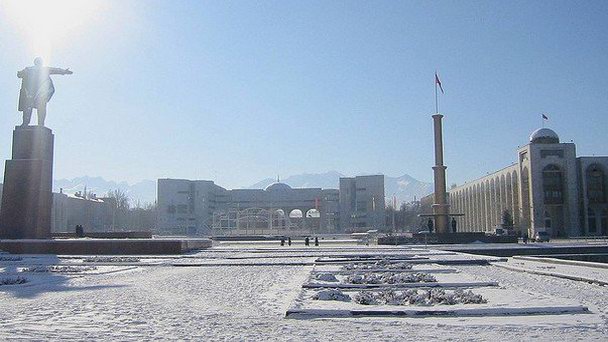 Площадь Ала-Тоо в Бишкеке