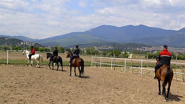 Конная база «Сивек» в Велинграде