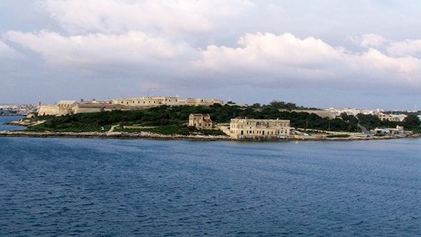 Остров Маноэль в Гзире Остров Маноэль в Гзире