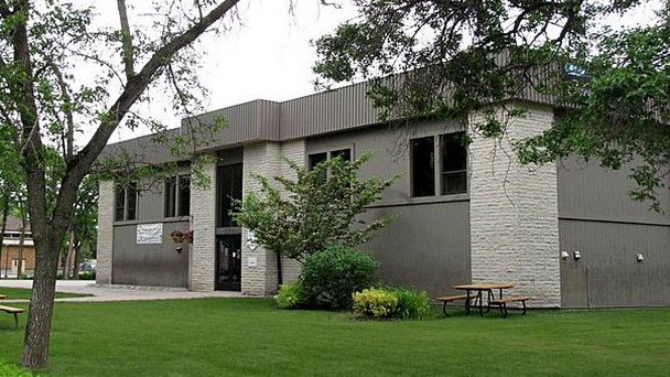 Штайнбахская галерея художественного совета в Манитобе Штайнбахская галерея художественного совета в Манитобе