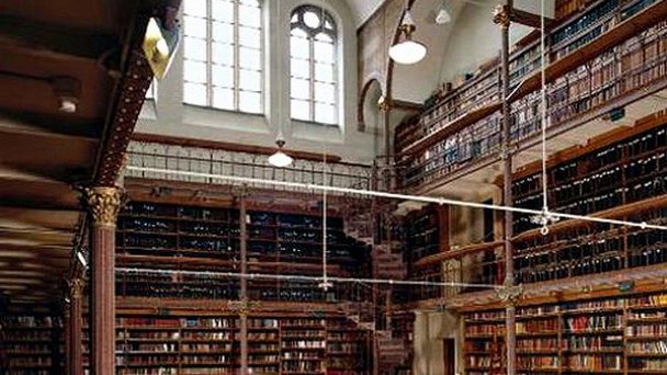 Читальный зал Государственного музея Амстердама