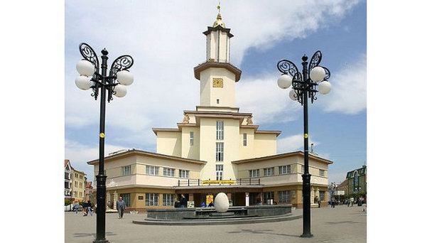 Ратуша в Ивано-Франковске