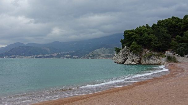 Пляж Sveti Stefan на Будванска Ривъере