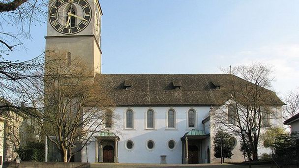 Башня собора святого Петра в Цюрихе