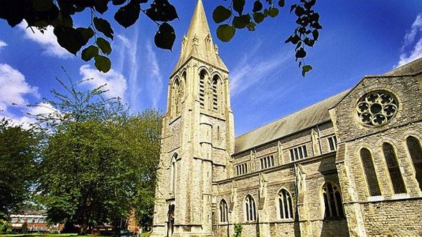 Церковь Святой Марии в Англии