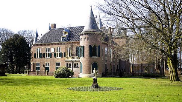 Замок Кекенхоф в Лиссе