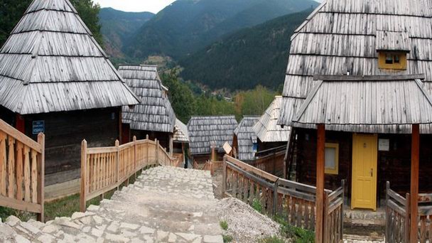 Деревня Кустурицы в Белграде