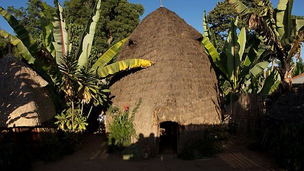 Поселение народа Дорзе в Арба-Мынче Поселение народа Дорзе в Арба-Мынче