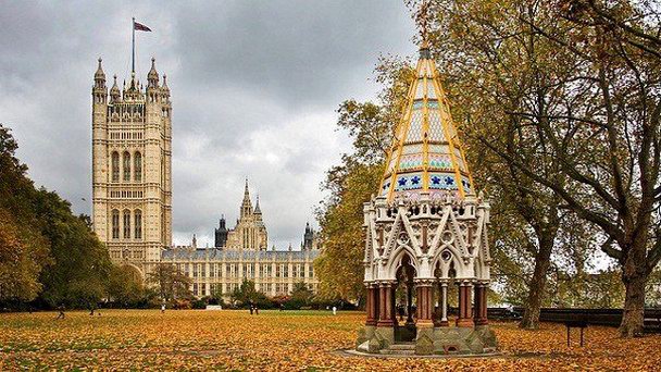 Мемориальный фонтан Бакстон в Лондоне