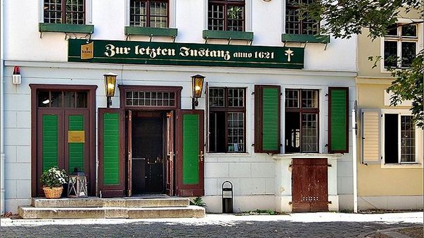 У последней инстанции в Берлине У последней инстанции в Берлине