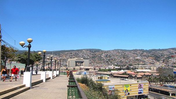 Смотровая площадка Диего Порталеса в Вальпараисо Смотровая площадка Диего Порталеса в Вальпараисо