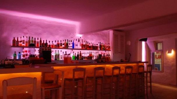 Бар Coo Bar Ios в Иосе