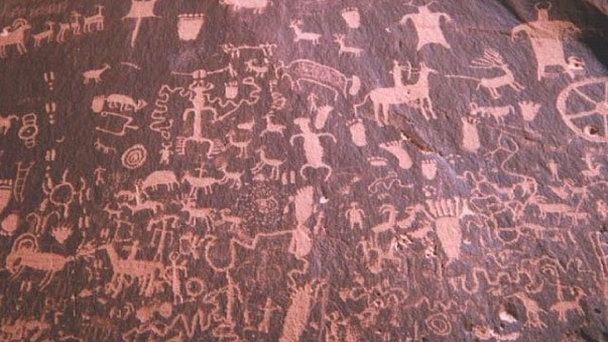 Комплекс петроглифов в Монгольском Алтае в Баянхонгоре