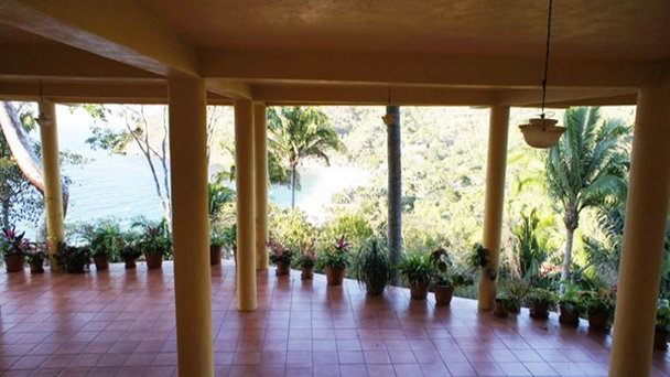 Центр йоги Храм неба в Пуэрто-Вальярте