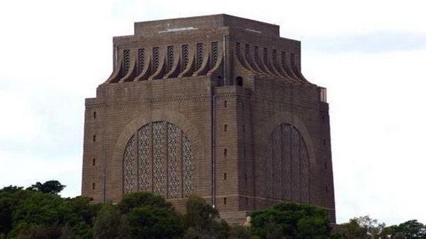 Национальный памятник Voortrekker Monument в Претории Национальный памятник Voortrekker Monument в Претории