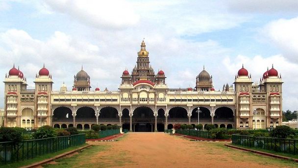 Майсурский дворец в Карнатаке