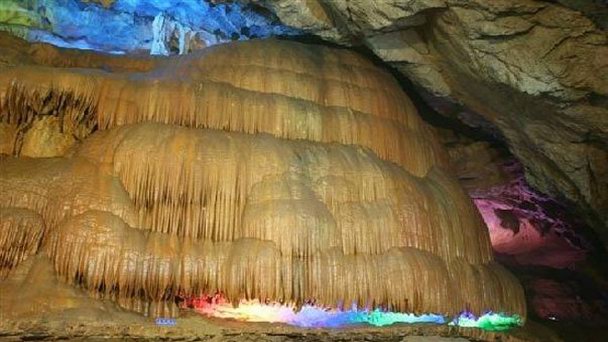 Пещера Тяньхуа в Пекине