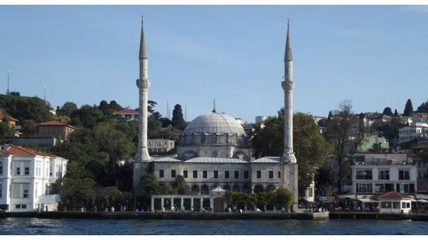 Мечеть Бейлербейи в Стамбуле