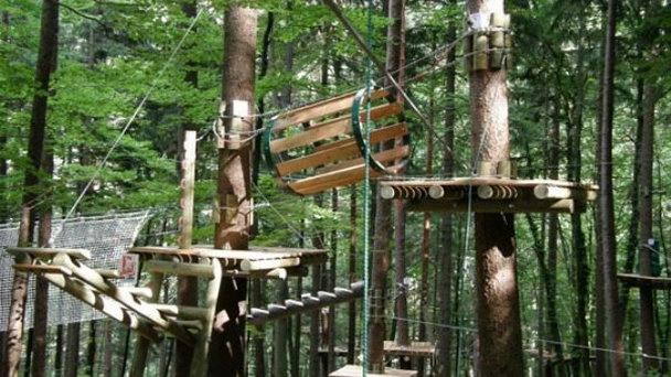 Канатный парк Tcheppaschlucht в Эрлахе